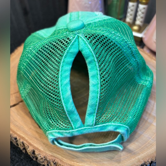Green Trucker Ponytail Hat with Logo Patch! So cute! 💕 - Picture 6 of 6